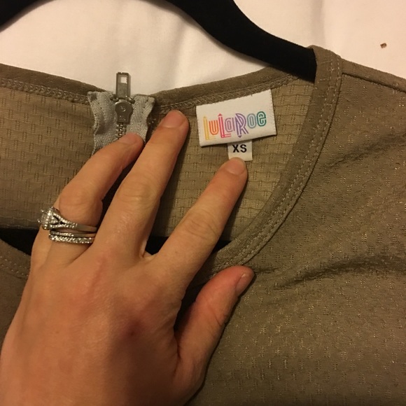 Lularoe Amelia - Picture 2 of 2